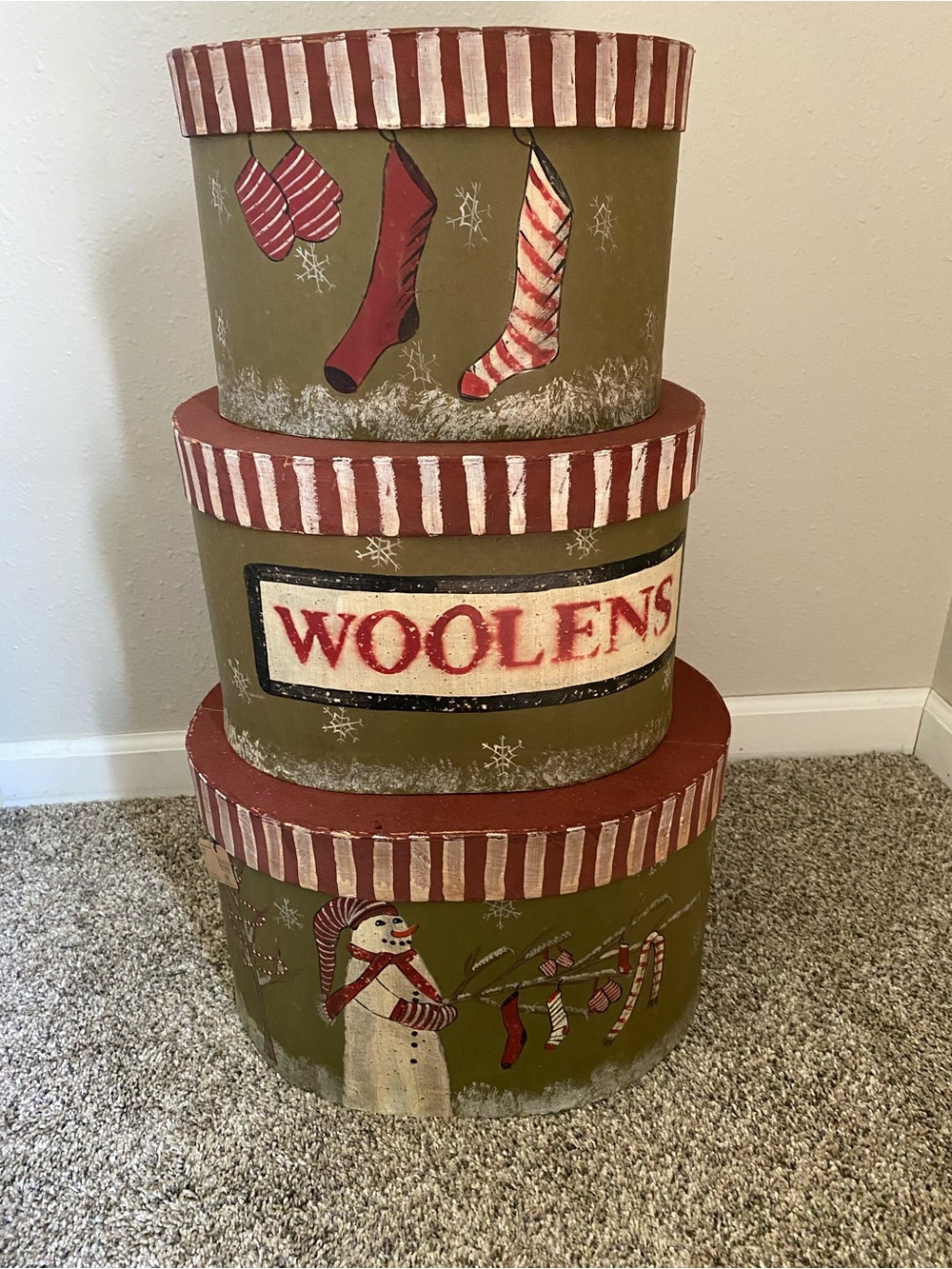 Woolens Holiday Storage Hatbox Set - Olive and Red